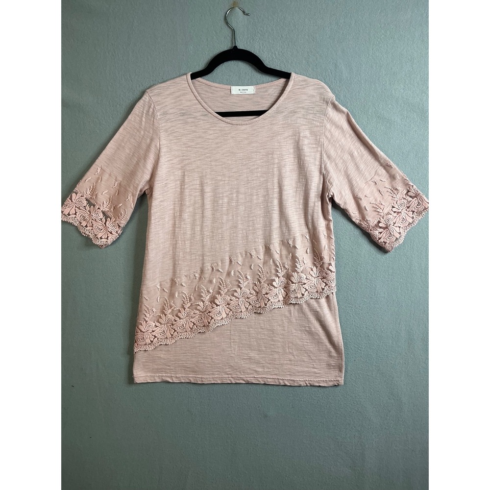 M.Cara Top Women's Large Lace Trim Top Floral Detail Casual Blouse